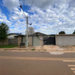Casa para alugar com 3 quartos, sendo 1 suíte, em Parque das Aroeiras, Ponta Porã, MS