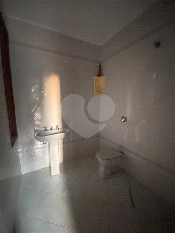Casa à venda com 3 quartos, sendo 4 suítes,  no condomínio Estância Marambaia, Vinhedo - SP