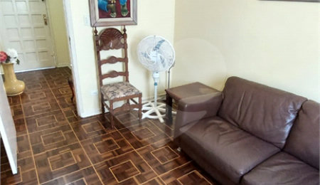Casa à venda com 4 quartos, sendo 2 suítes,  em Jardim São Caetano, São Caetano do Sul, SP