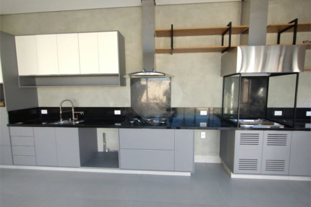 Casa à venda com 3 suítes no condomínio Residencial Golden Ville, Itapetininga - SP