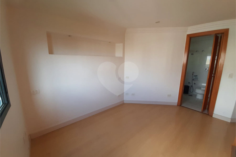 Apartamento à venda com 3 quartos, sendo 1 suíte,  em Santana, São Paulo, SP