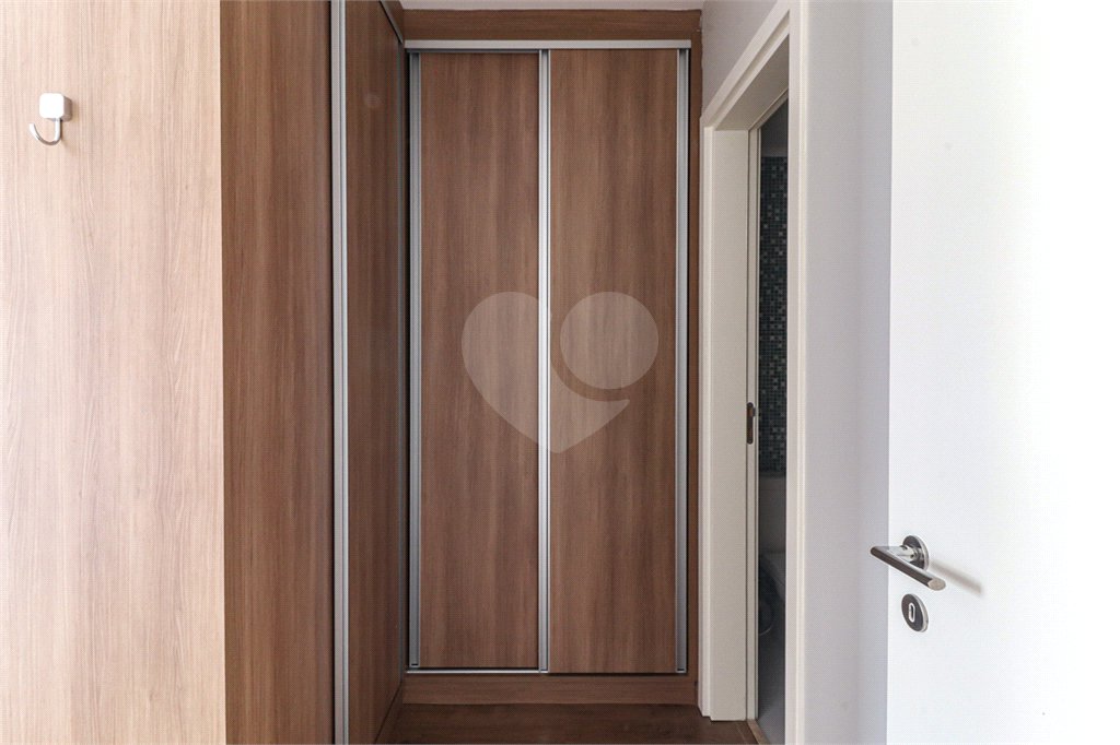 Apartamento à venda com 2 quartos, sendo 1 suíte,  em MORUMBI, São Paulo, SP