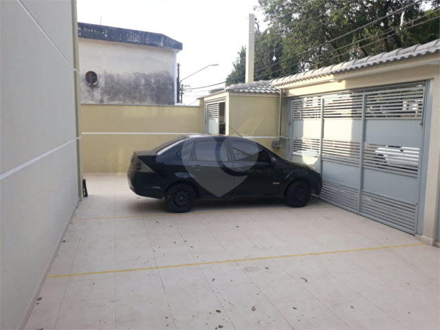Casa à venda com 2 suítes no condomínio Casa de Pedra, São Paulo - SP
