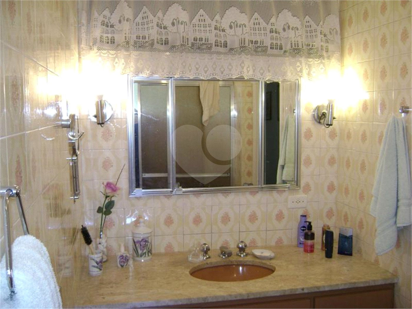 Apartamento à venda com 3 quartos, sendo 1 suíte, em Santana, São Paulo, SP