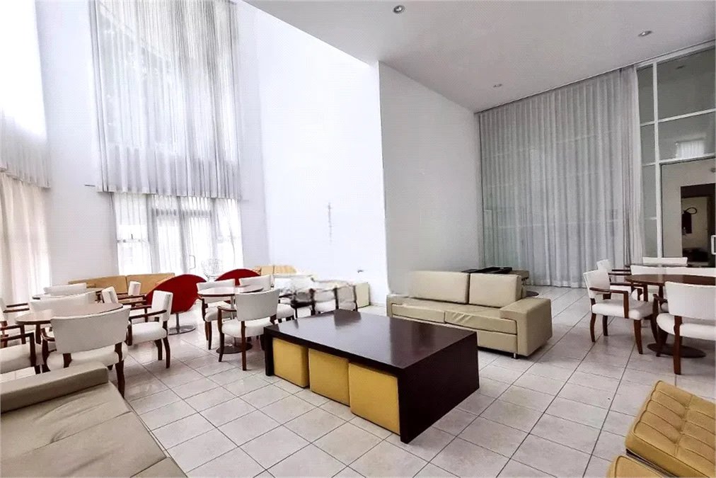 Apartamento à venda com 2 suítes em Jardim Fonte do Morumbi, São Paulo, SP