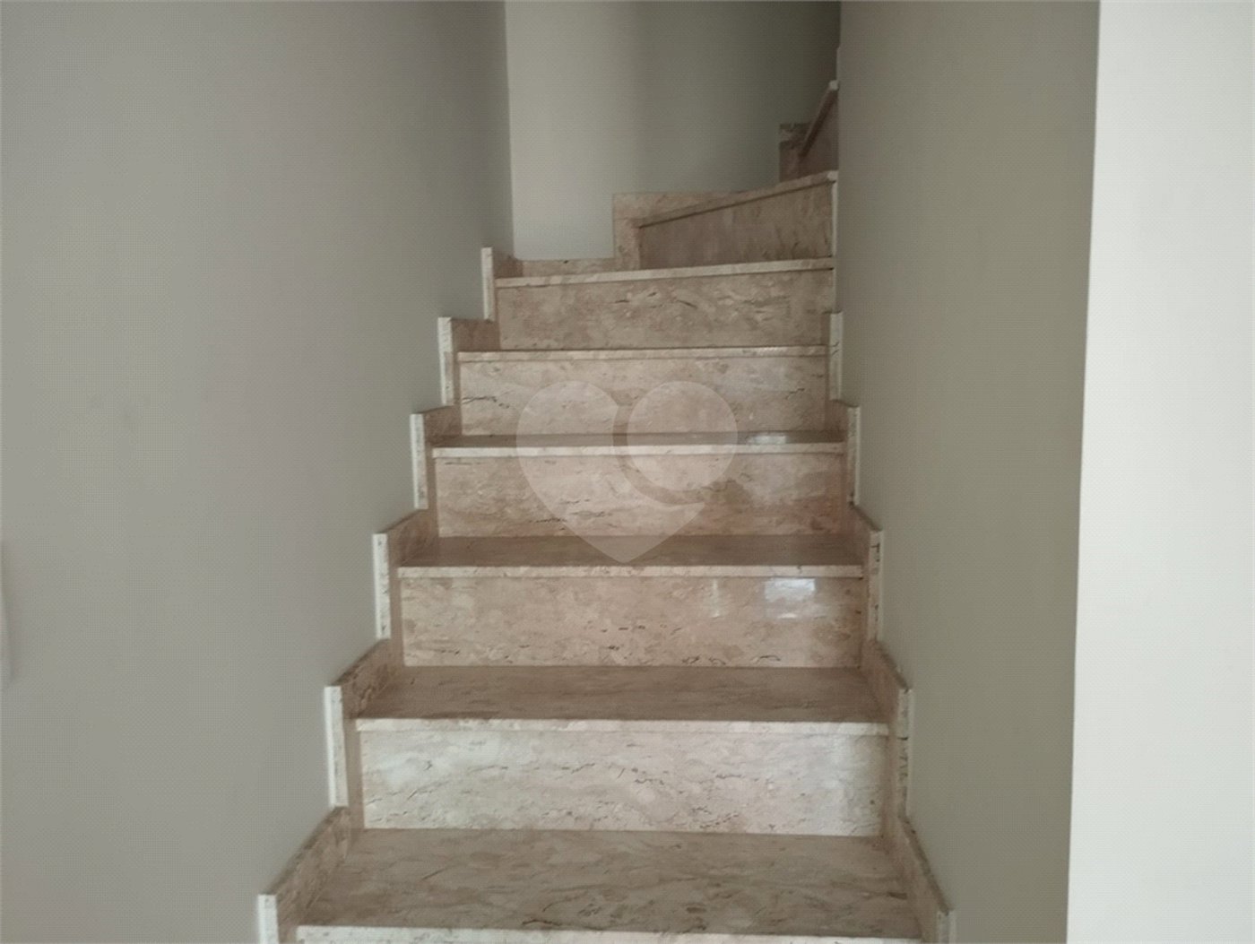 Sobrado à venda com 3 quartos, sendo 1 suíte, em Vila Mazzei, São Paulo, SP