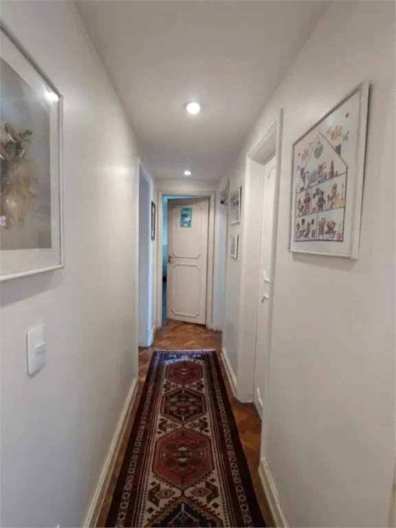 Apartamento à venda com 4 quartos, sendo 1 suíte, em Brooklin Paulista, São Paulo, SP