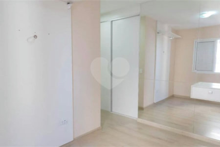 Apartamento à venda com 2 quartos, sendo 1 suíte, em Vila Augusta, Guarulhos, SP