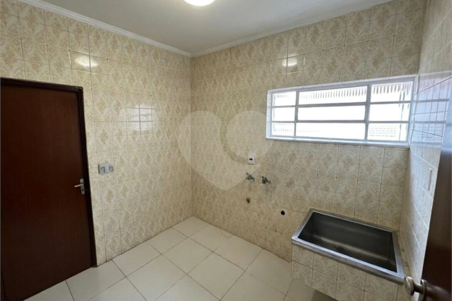 Sobrado à venda ou para alugar com 3 quartos, sendo 2 suítes, em Santana, São Paulo, SP