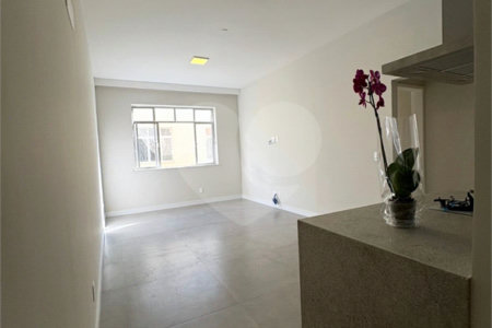 Apartamento à venda com 3 quartos, sendo 1 suíte, em Tijuca, Rio de Janeiro, RJ
