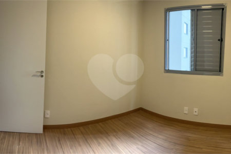 Apartamento de 40m² na Mooca para venda e locação - 2 dormitórios.
