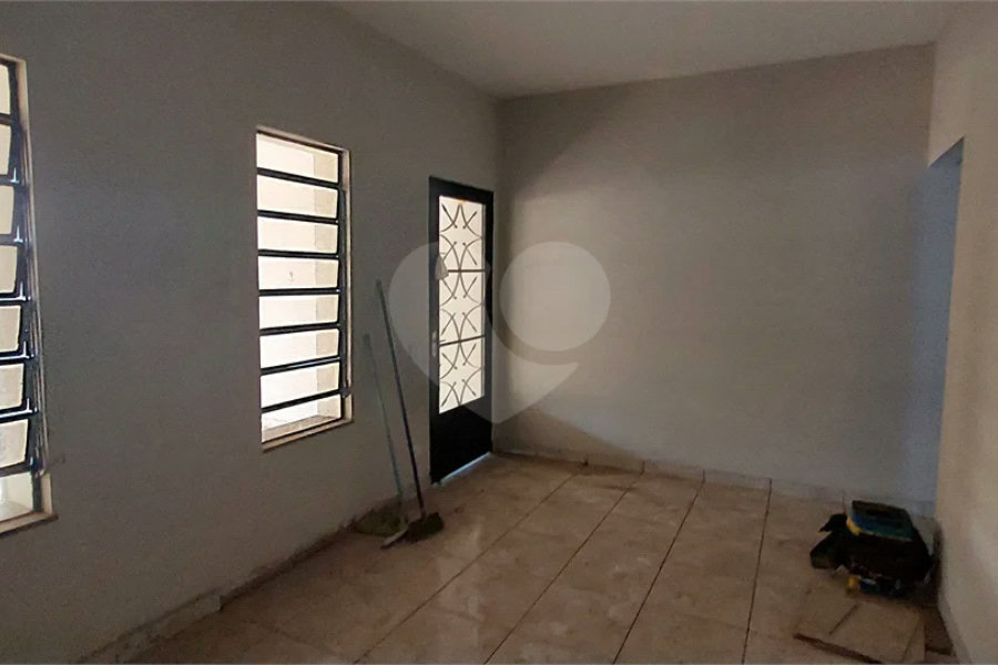 Casa à venda com 3 quartos, sendo 1 suíte, em Vila Belém, Piracicaba, SP