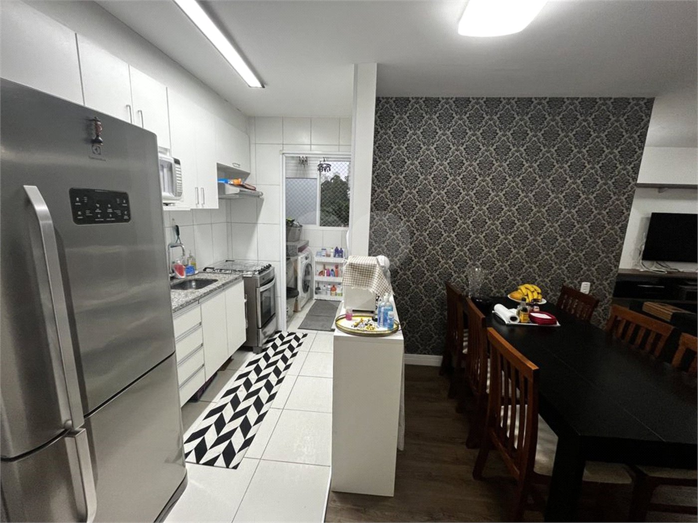 Apartamento à venda com 2 quartos, sendo 1 suíte,  em Vila Praia, São Paulo, SP
