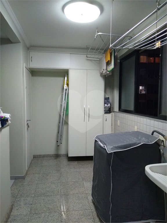 Apartamento à venda com 3 quartos, sendo 1 suíte,  em Bela Vista, São Paulo, SP
