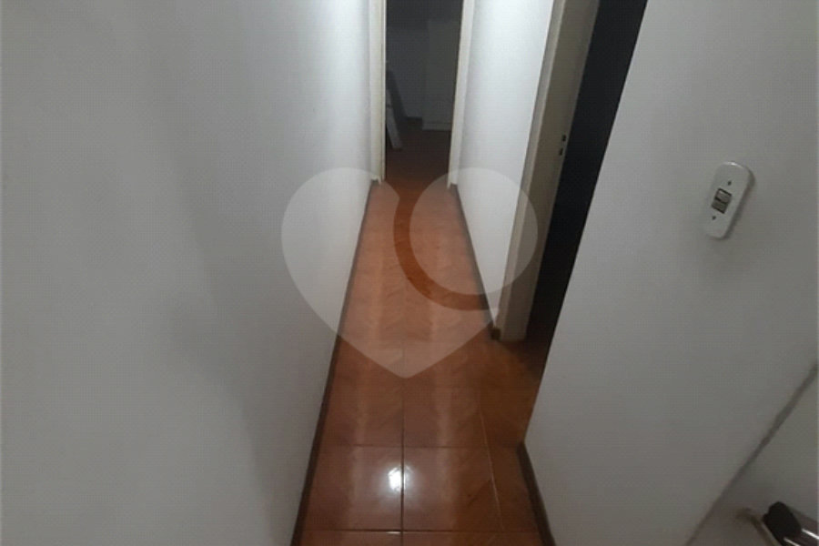 Sobrado à venda com 3 quartos em São Miguel Paulista, São Paulo, SP