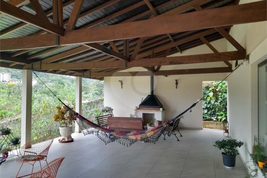 Casa à venda com 3 quartos, sendo 1 suíte, em Área Rural de Serra Negra, Serra Negra, SP