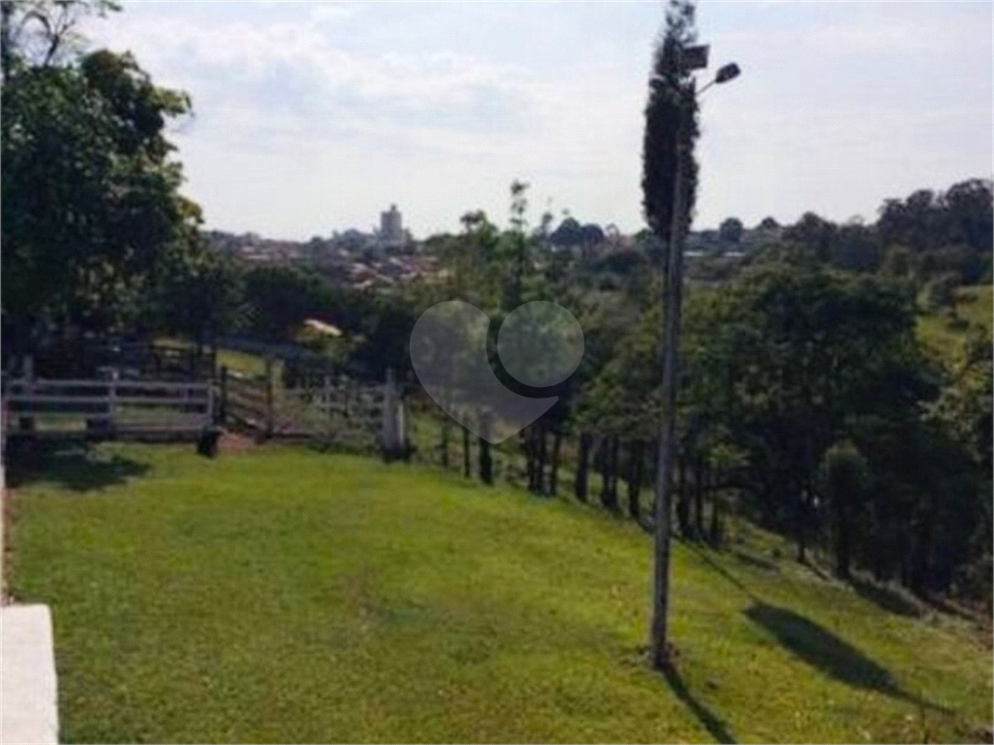 Sítio à venda com 6 suítes em Vila Zalla, Laranjal Paulista, SP