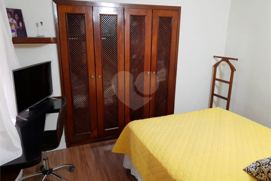 Sobrado à venda com 3 quartos, sendo 1 suíte, em Tremembé, São Paulo, SP