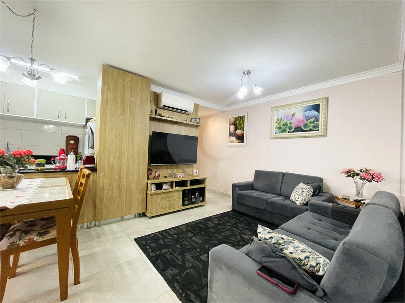 Apartamento à venda com 2 suítes em Vila Scarpelli, Santo André, SP