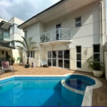 Casa à venda com 4 quartos, sendo 3 suítes, no condomínio Residencial Nova Cantareira, São Paulo - SP