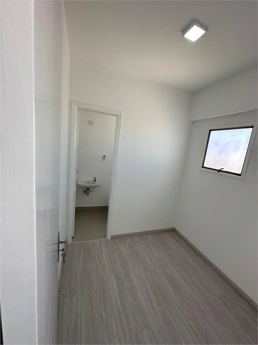 Apartamento à venda com 3 quartos, sendo 2 suítes, em Jardim Ampliação, São Paulo, SP