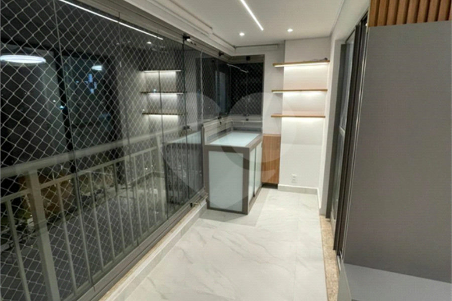 Apartamento à venda ou para alugar com 3 quartos, sendo 1 suíte, em Barra Funda, São Paulo, SP