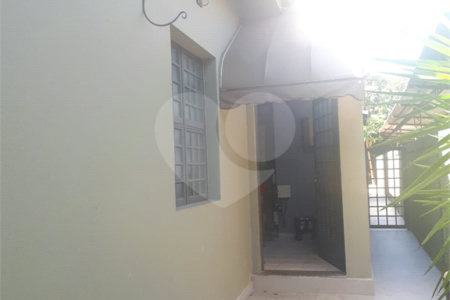 Casa à venda ou para alugar com 3 quartos, sendo 2 suítes,  no Centro, Vinhedo, SP