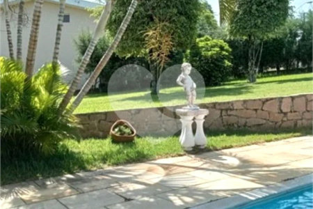 Casa à venda com 3 suítes no condomínio Haras São Luiz, Salto - SP