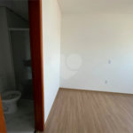 Apartamento à venda com 2 quartos, sendo 1 suíte,  em Parada Inglesa, São Paulo, SP