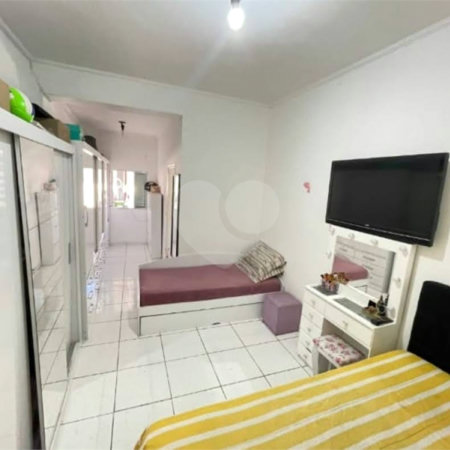 Casa Térrea à venda com 7 quartos, sendo 1 suíte, em Vila Paulicéia, São Paulo, SP
