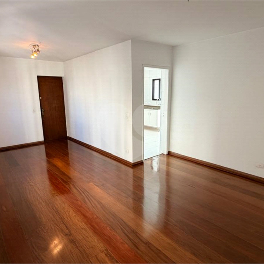 Apartamento à venda ou para alugar com 3 quartos, sendo 1 suíte, em Santana, São Paulo, SP