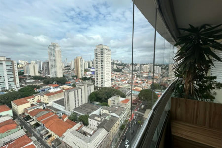 Apartamento à venda com 2 quartos, sendo 1 suíte,  em Vila Romana, São Paulo, SP