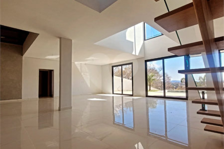 Casa à venda com 4 suítes no condomínio Itapora, Atibaia - SP