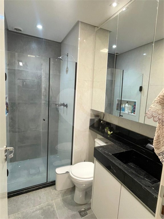 Apartamento à venda com 1 quarto em Jardim D'abril, Osasco, SP