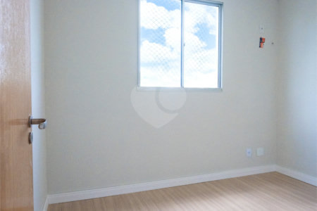 Apartamento à venda com 2 quartos em Coxipó, Cuiabá, MT