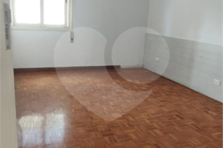 Apartamento à venda com 3 quartos, sendo 1 suíte, no Centro, Itu, SP