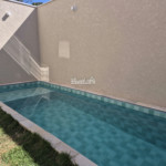 Casa à venda com 4 quartos, sendo 3 suítes, em Vila Petrópolis, Atibaia, SP