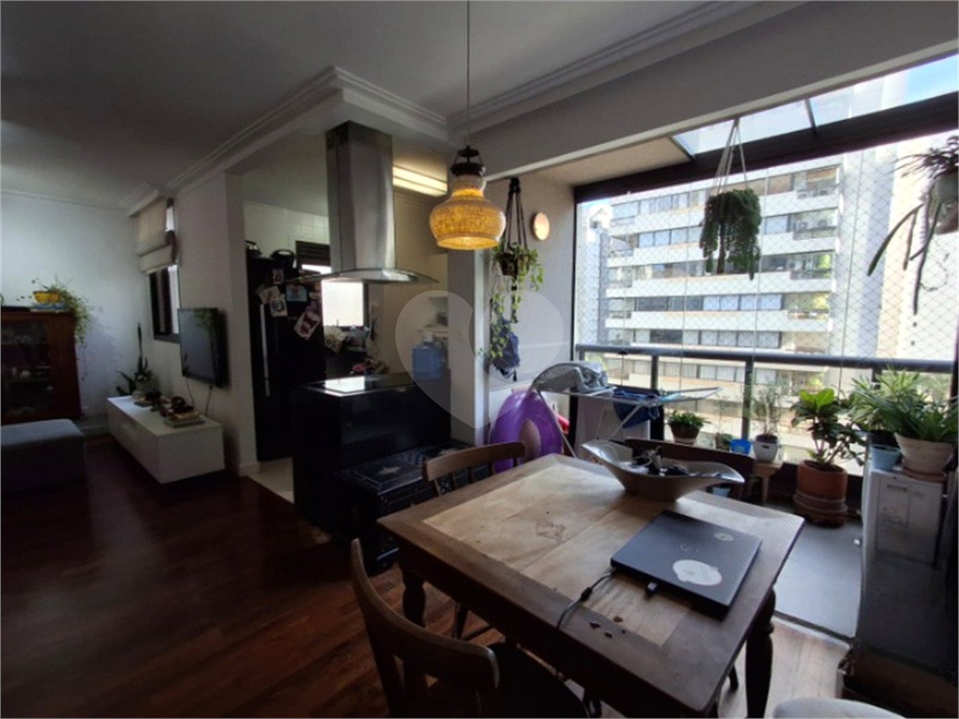 Apartamento à venda com 2 suítes em Indianópolis, São Paulo, SP
