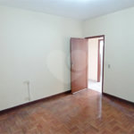 Casa à venda com 3 quartos em Vila Santana, Valinhos, SP