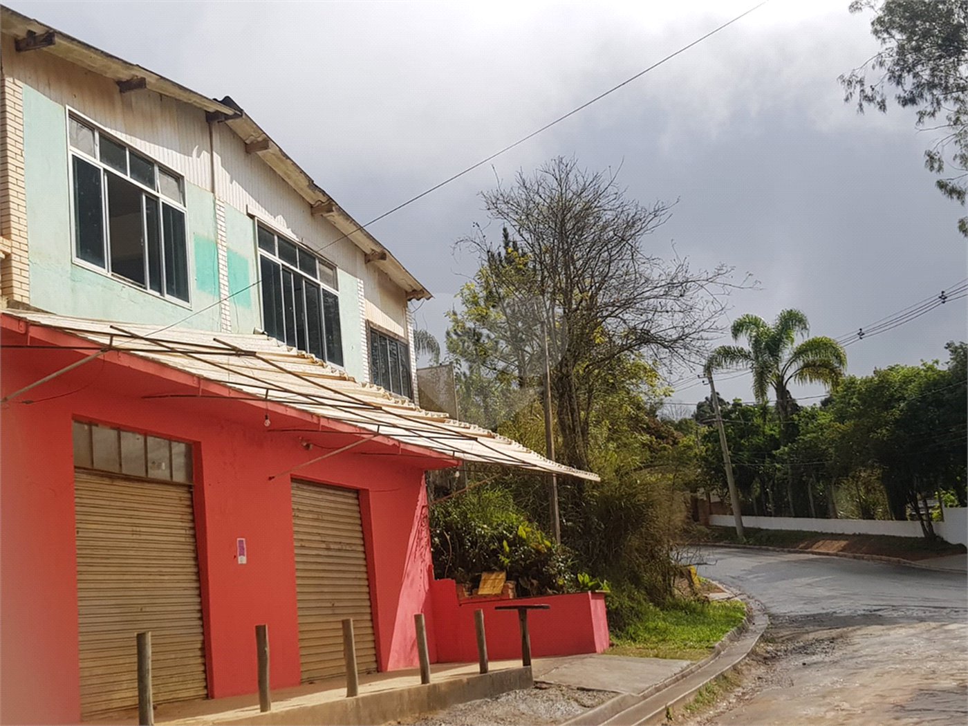 Chácara à venda com 4 quartos, sendo 1 suíte, no Centro, Biritiba-mirim, SP