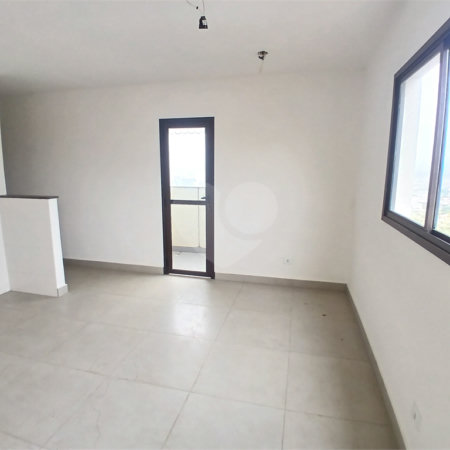 Apartamento à venda com 1 quarto em Vila dos Remédios, São Paulo, SP
