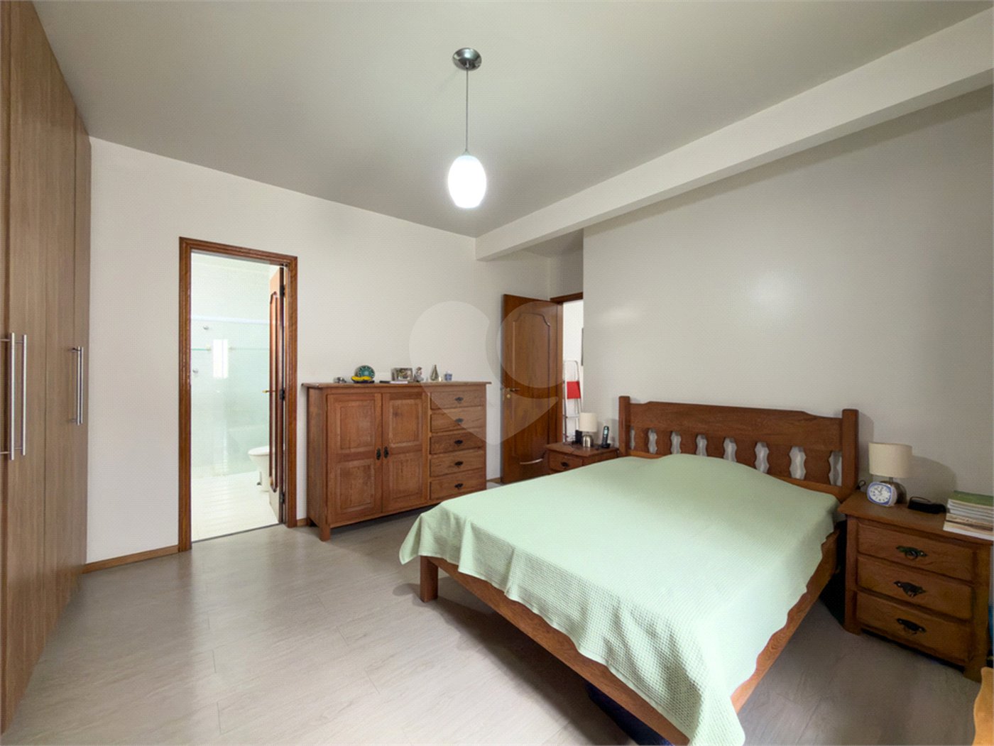 Casa de Vila à venda com 3 quartos, sendo 1 suíte, em Indianópolis, São Paulo, SP