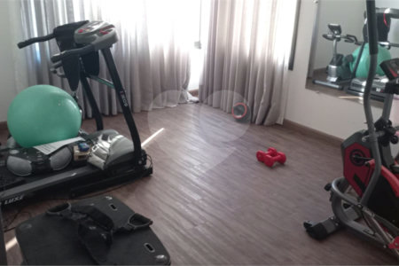 Luxuoso Sobrado com 4 Suítes