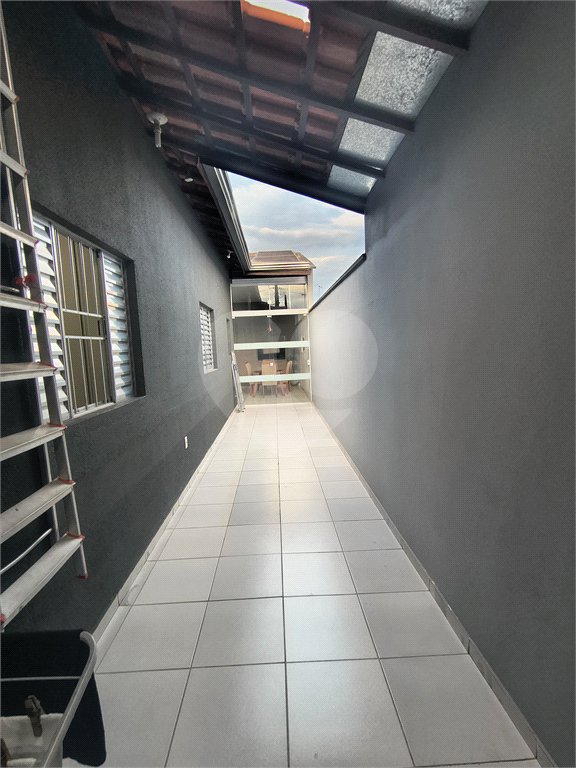 Casa à venda com 3 quartos, sendo 1 suíte, em Núcleo Residencial Professor Carlos Aldrovandi, Indaiatuba, SP