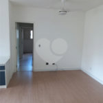 Apartamento à venda com 3 quartos, sendo 1 suíte,  em Vila Olímpia, São Paulo, SP