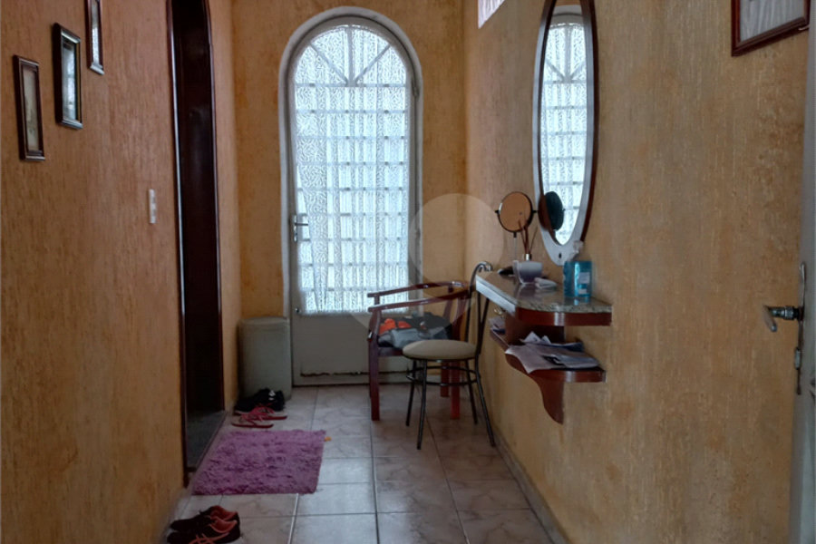 Sobrado à venda com 3 quartos em Tremembé, São Paulo, SP