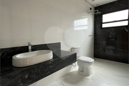 Casa à venda com 3 suítes no condomínio Spazio Design, Bragança Paulista - SP