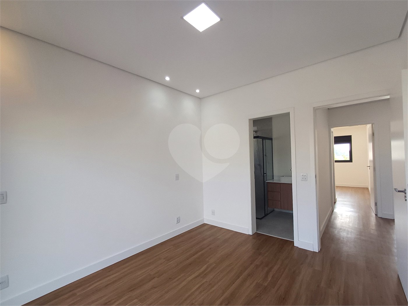Casa à venda com 3 suítes no condomínio Residencial Villa Olympia, Sorocaba - SP