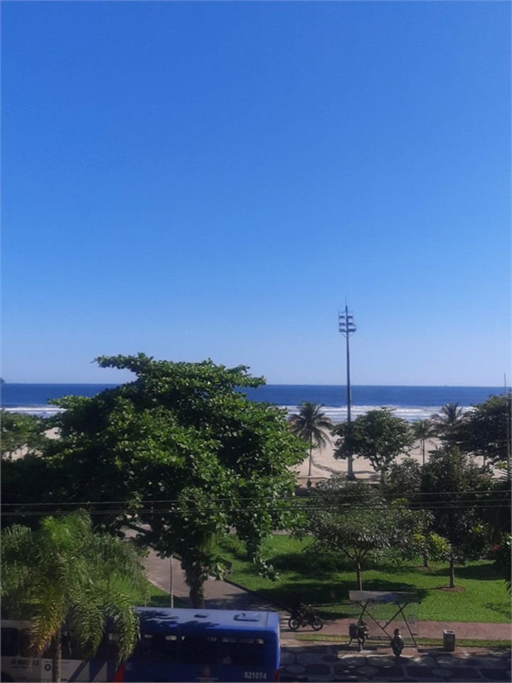Apartamento Residencial à venda, Gonzaga, Santos - AP1762.