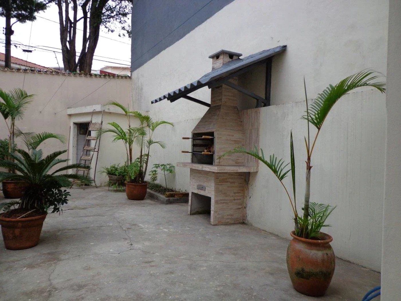 Casa à venda com 4 quartos, sendo 2 suítes, em Jardim Bonfiglioli, São Paulo, SP